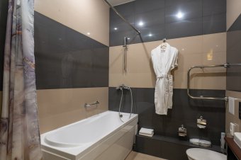 Deluxe Superior: Photo 6